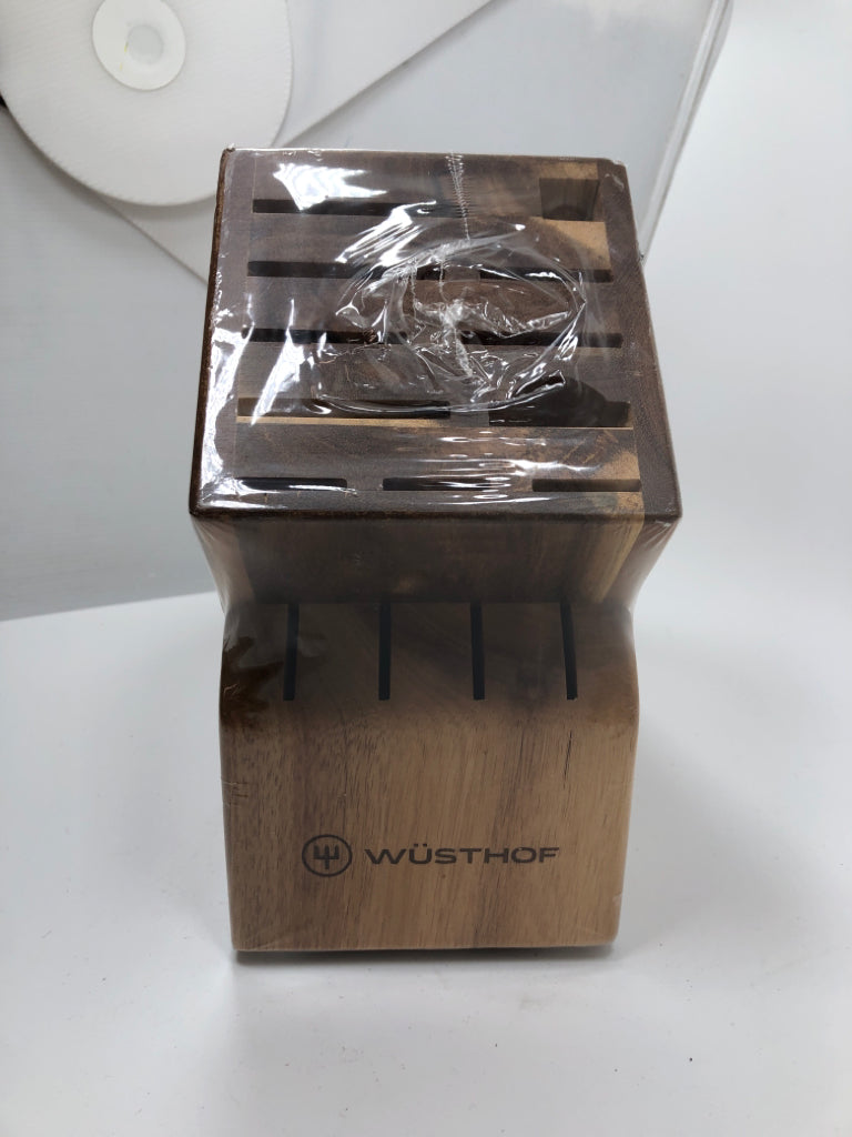 NIP WUSTOF KNIFE BLOCK.