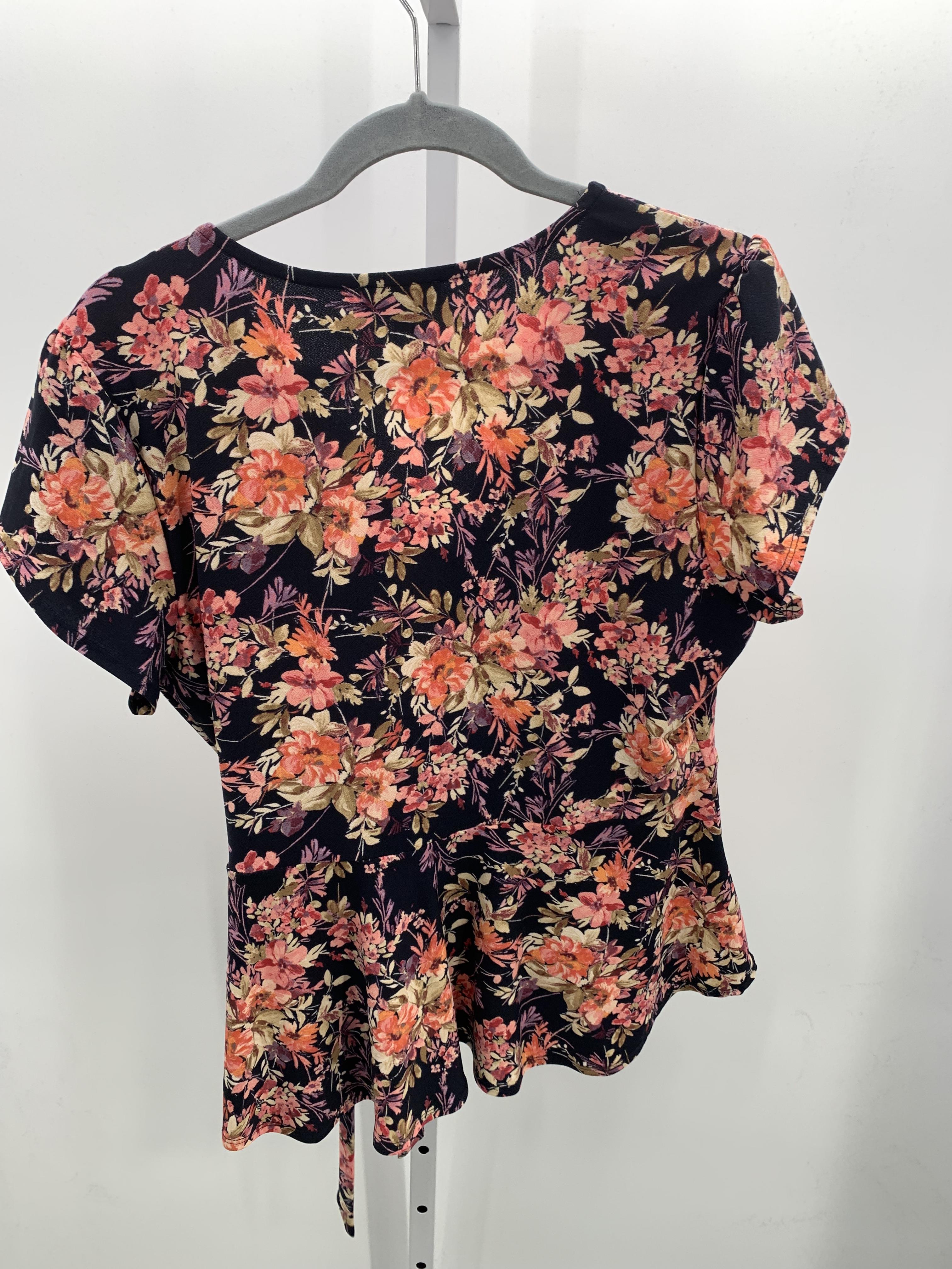 Size Large Misses Short Sleeve Shirt