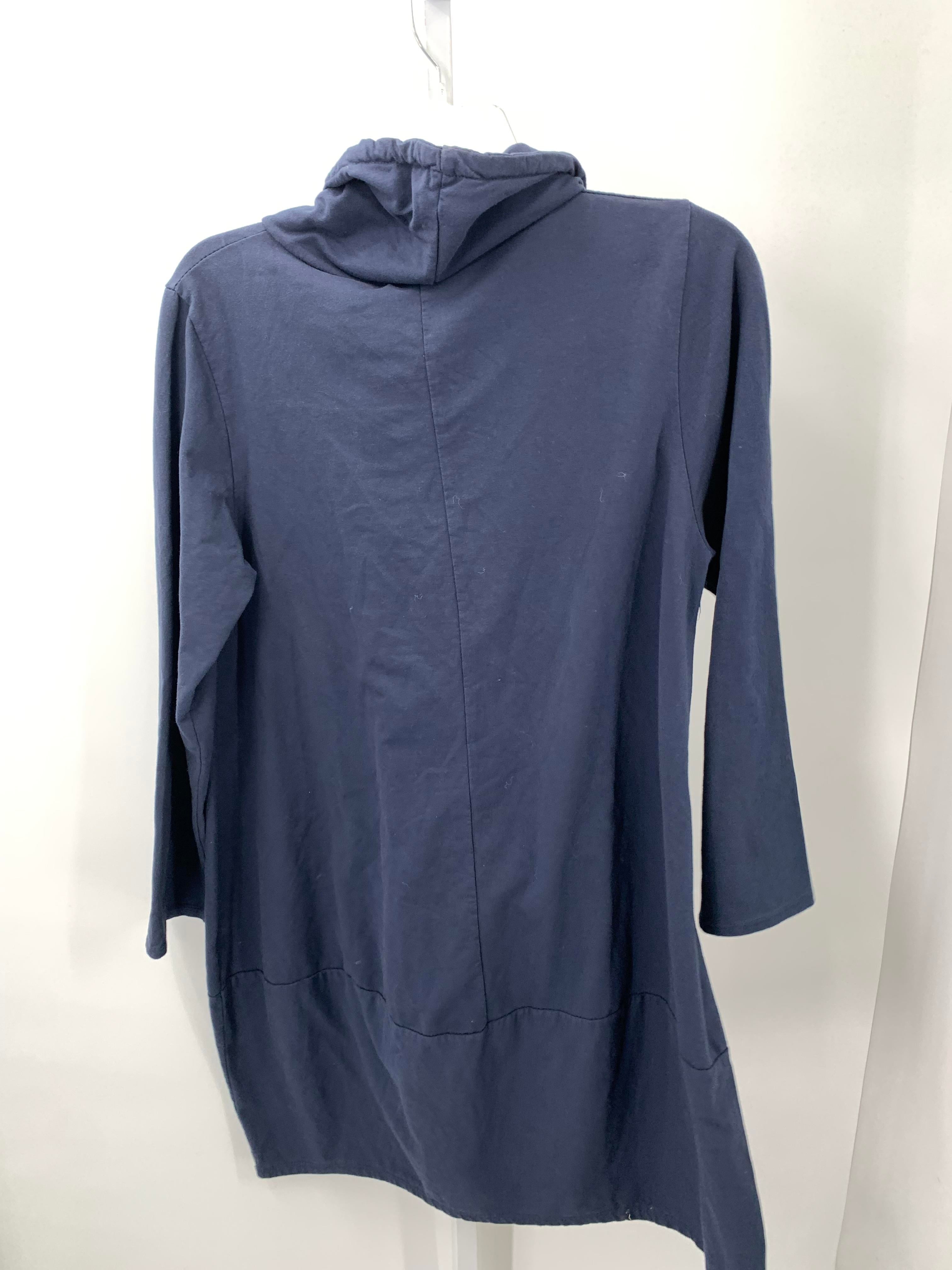 Size Extra Large Misses Long Sleeve Shirt