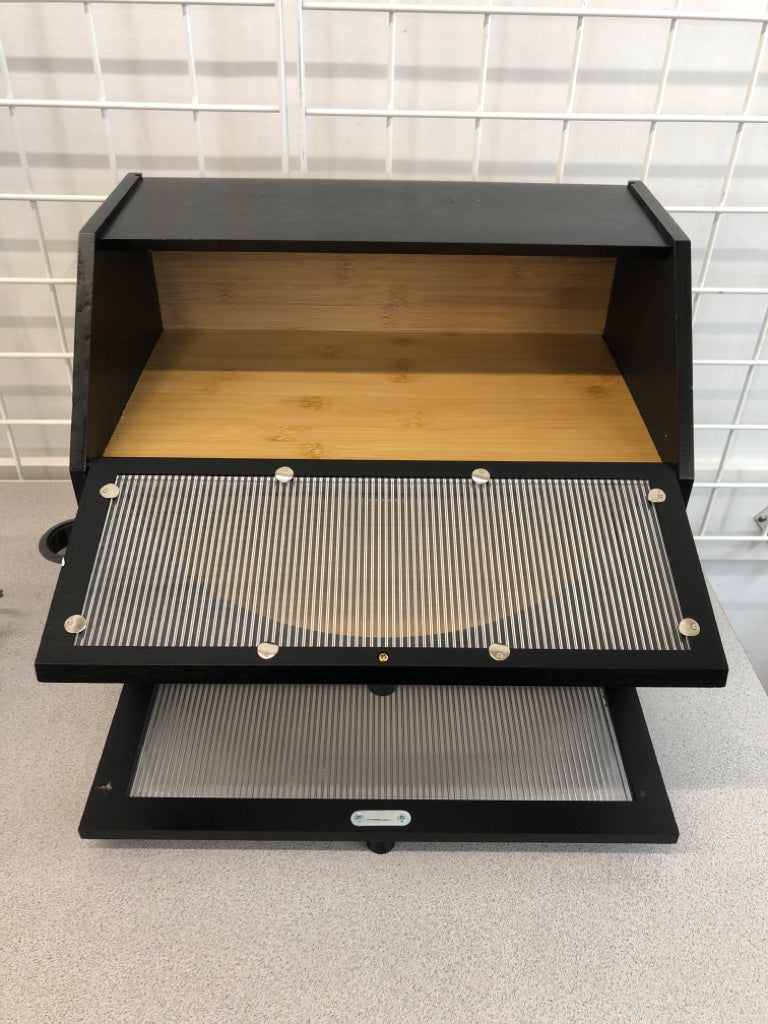 2-SECTION BLACK WOODEN BREAD BOX.