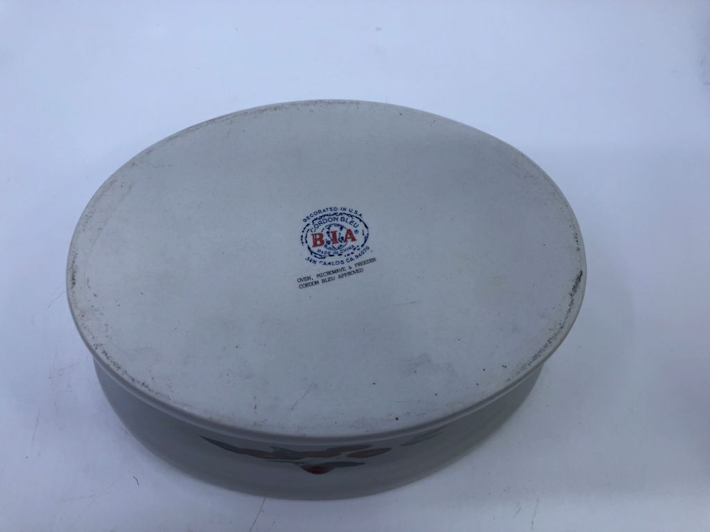 CORDON BLUE FRUIT OVAL BAKER.