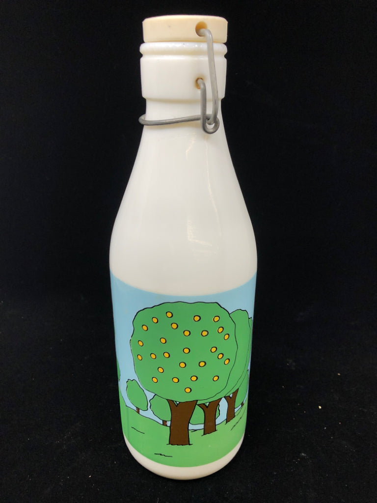 VTG WHITE MILK BOTTLE PAINTED ORCHARD W/STOPPER.