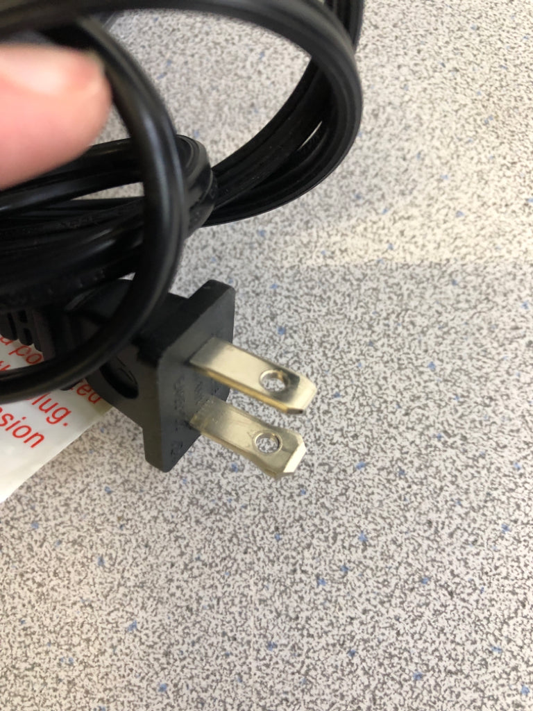 BLUE GLASS LAMP W/ROPE & BURLAP STYLE SHADE.