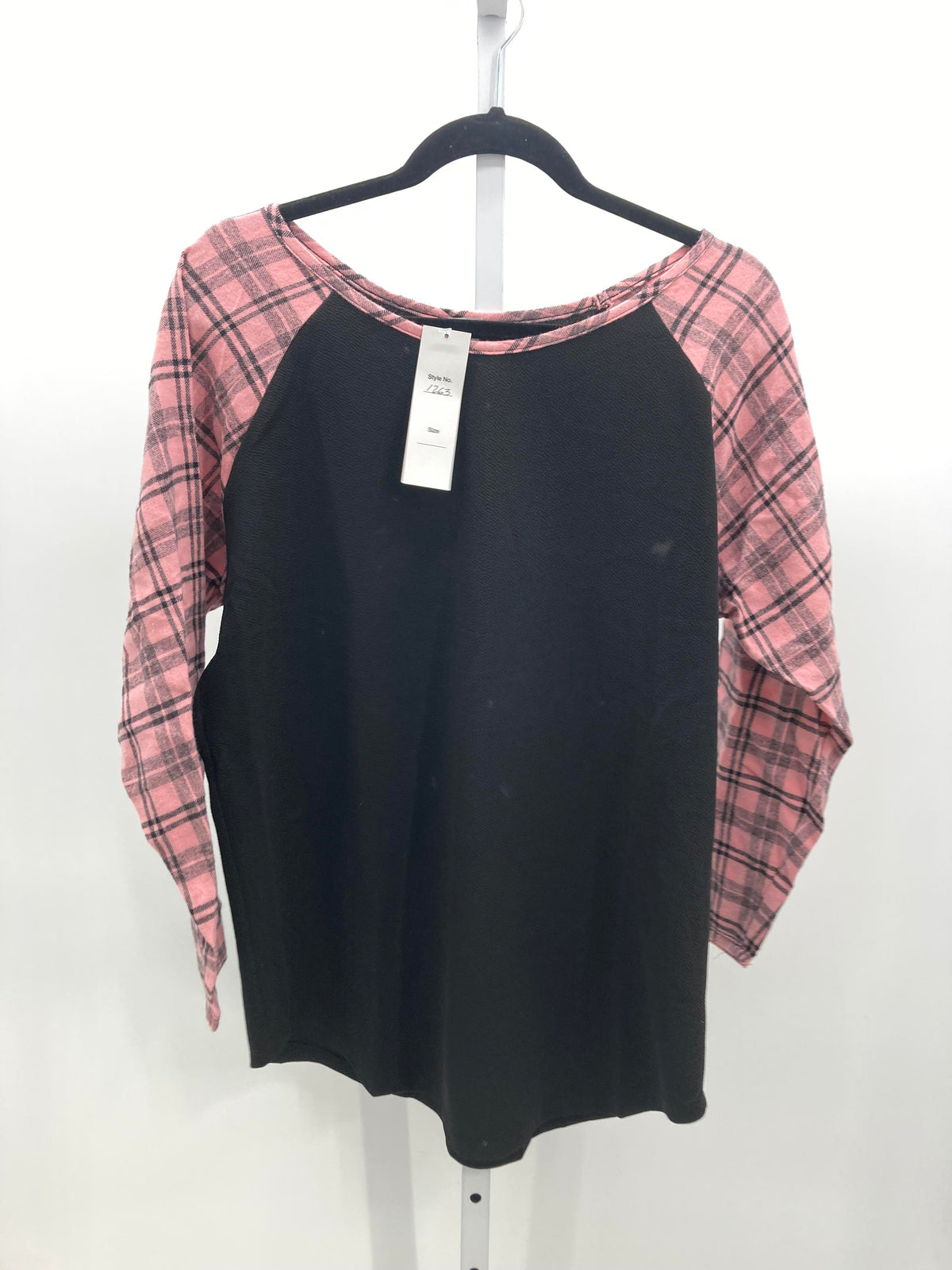 Size Extra Large Misses Long Sleeve Shirt