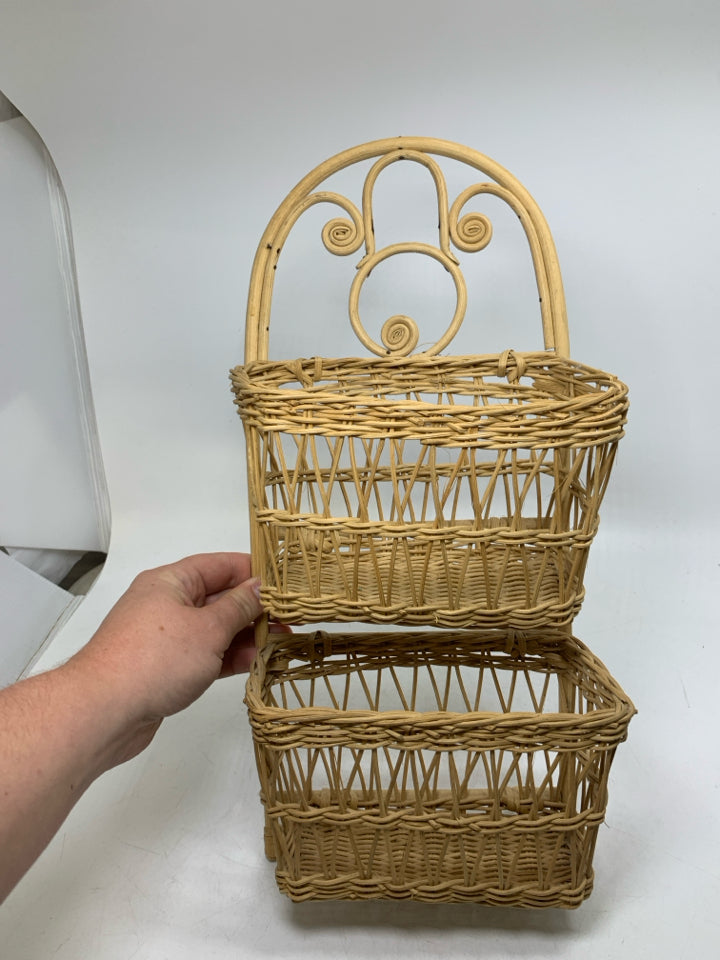 2 TIER SMALL WALL BASKET.