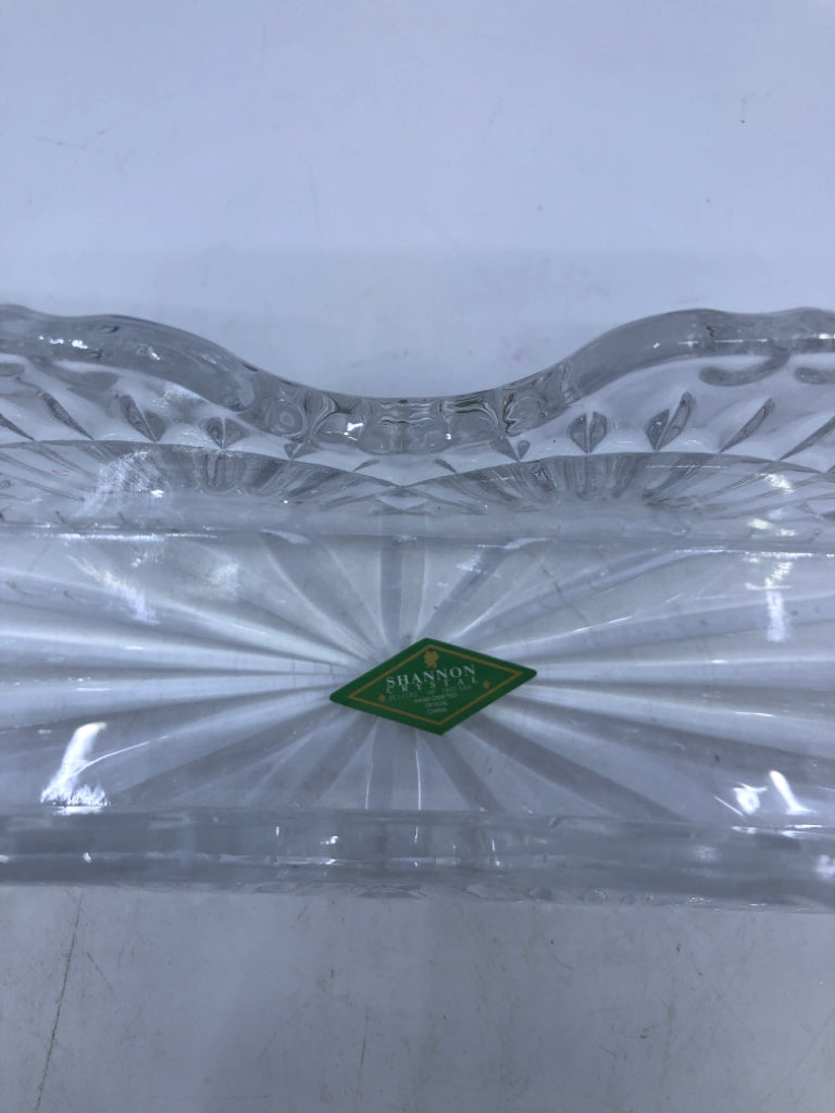 NIB CRYSTAL LARGE CUTLERY HOLDER.