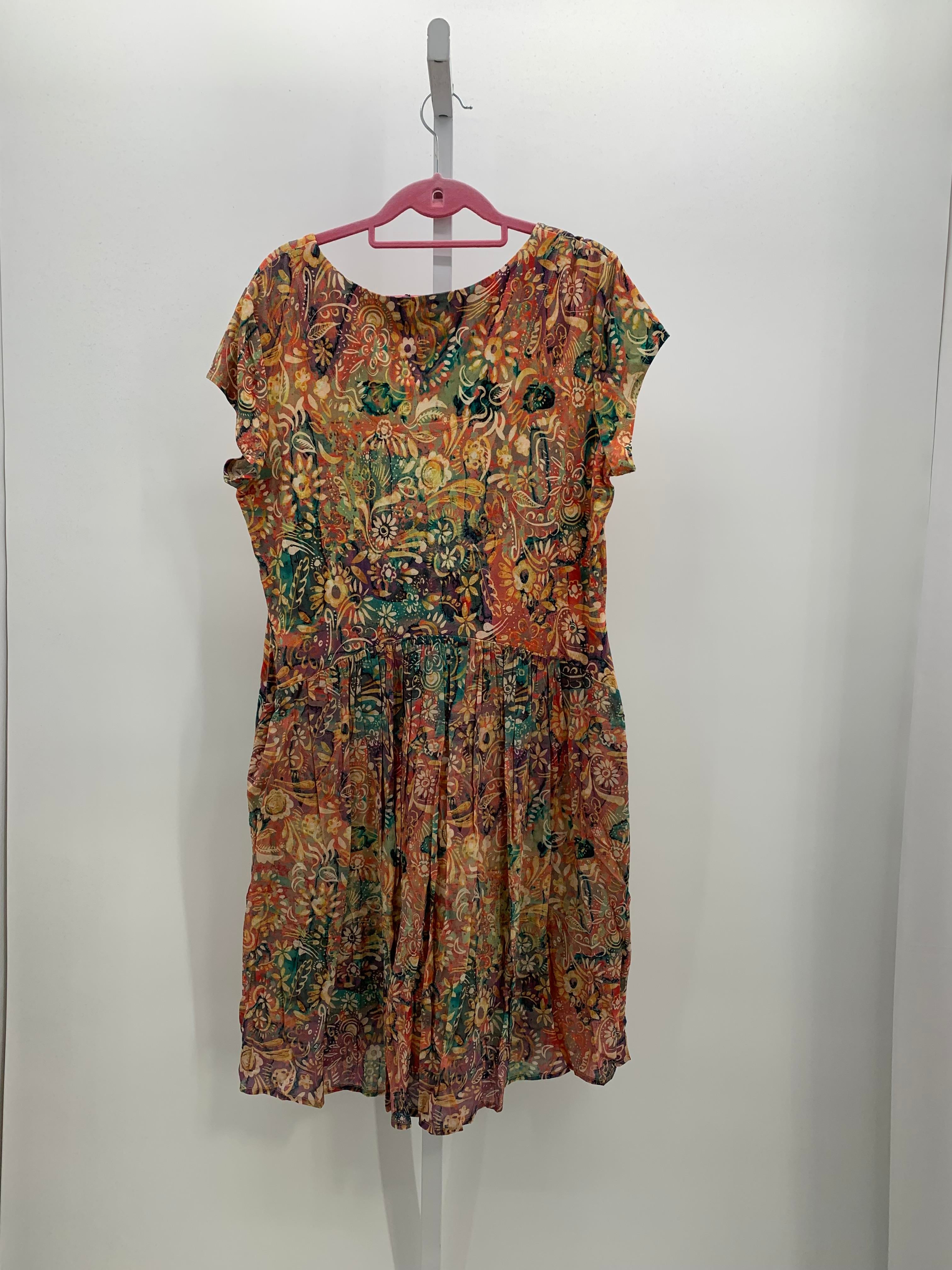 Size Large Misses Short Sleeve Dress