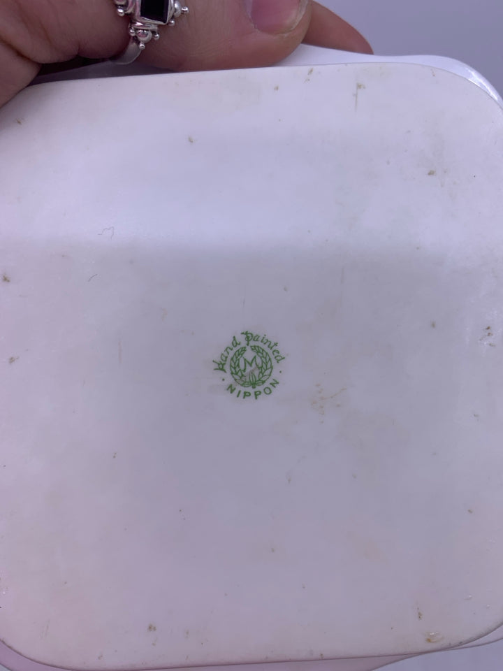 VTG 6 PC TRAY/PLATE SET WHITE W/ GOLD PINK FLOWERS.