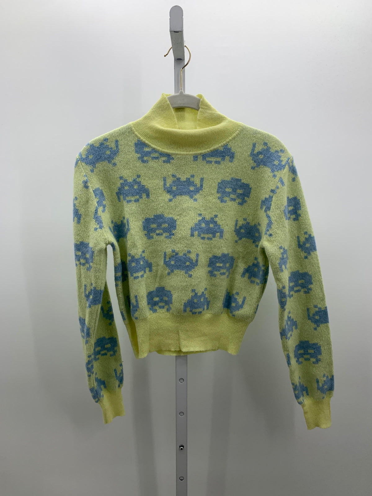 Zara Size Medium Misses Long Sleeve Sweater