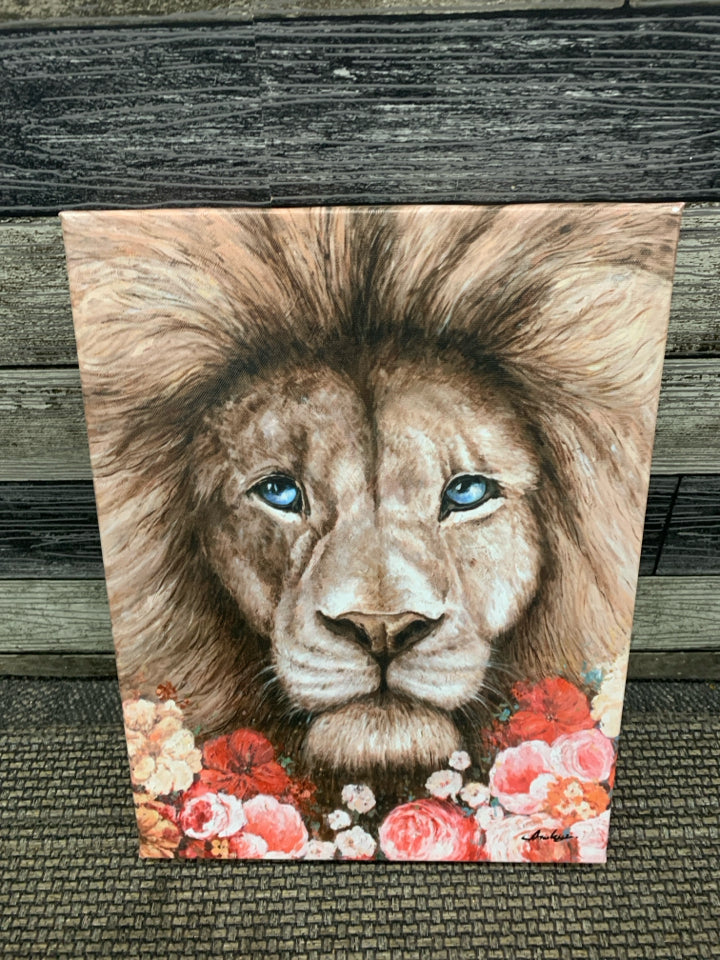 LION FACE CANVAS W/ BLUE EYES.
