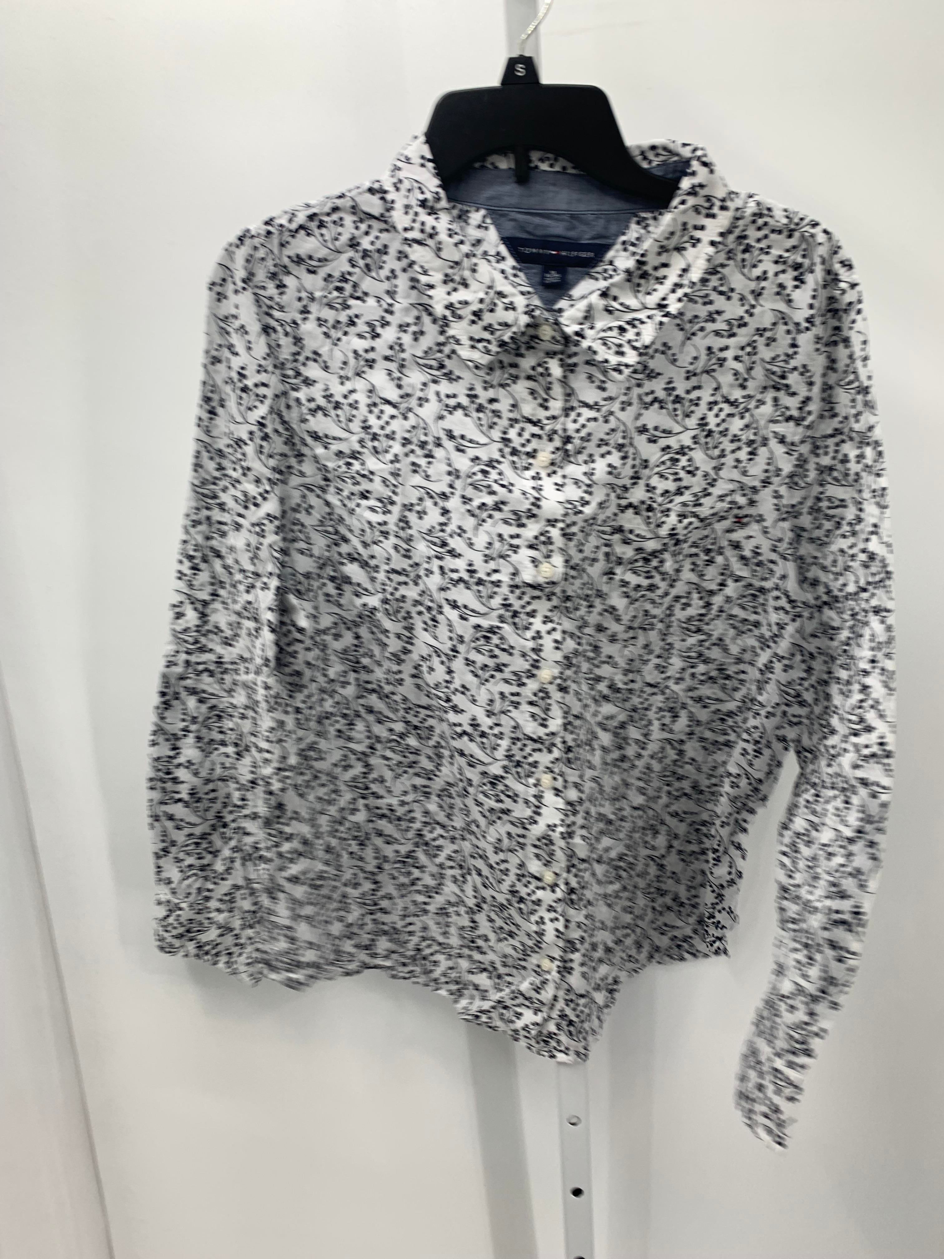 Tommy Hilfiger Size Extra Large Misses Long Sleeve Shirt