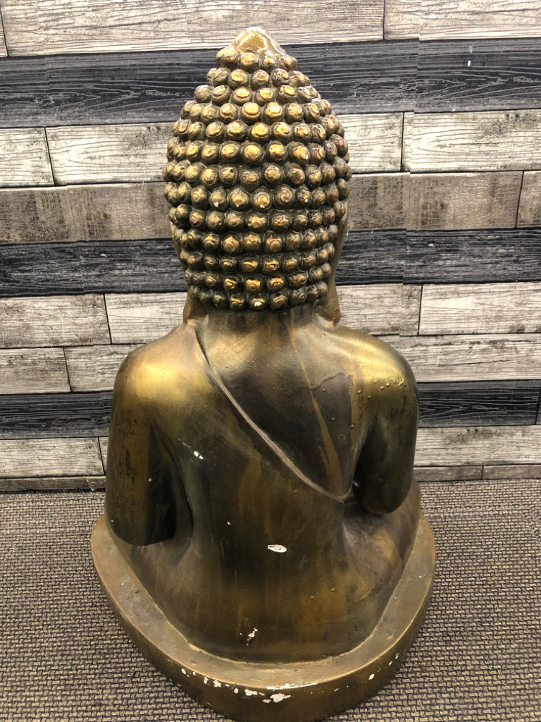 LARGE CERAMIC BUDDHA WOMAN SITTING METALLIC.