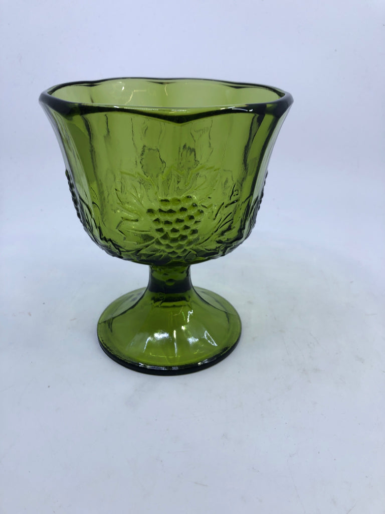 VTG EMBOSSED GRAPES GREEN FOOTED CANDY DISH/ PLANTER.
