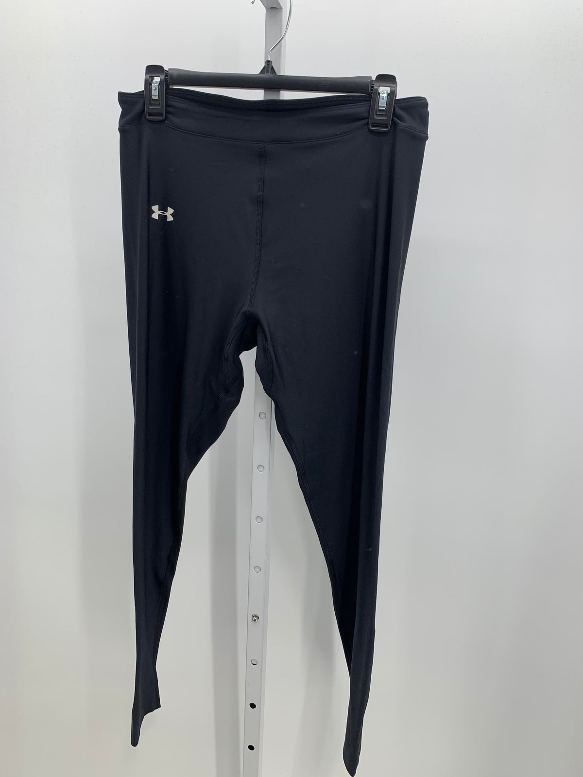 Under Armour Size Extra Large Misses Leggings