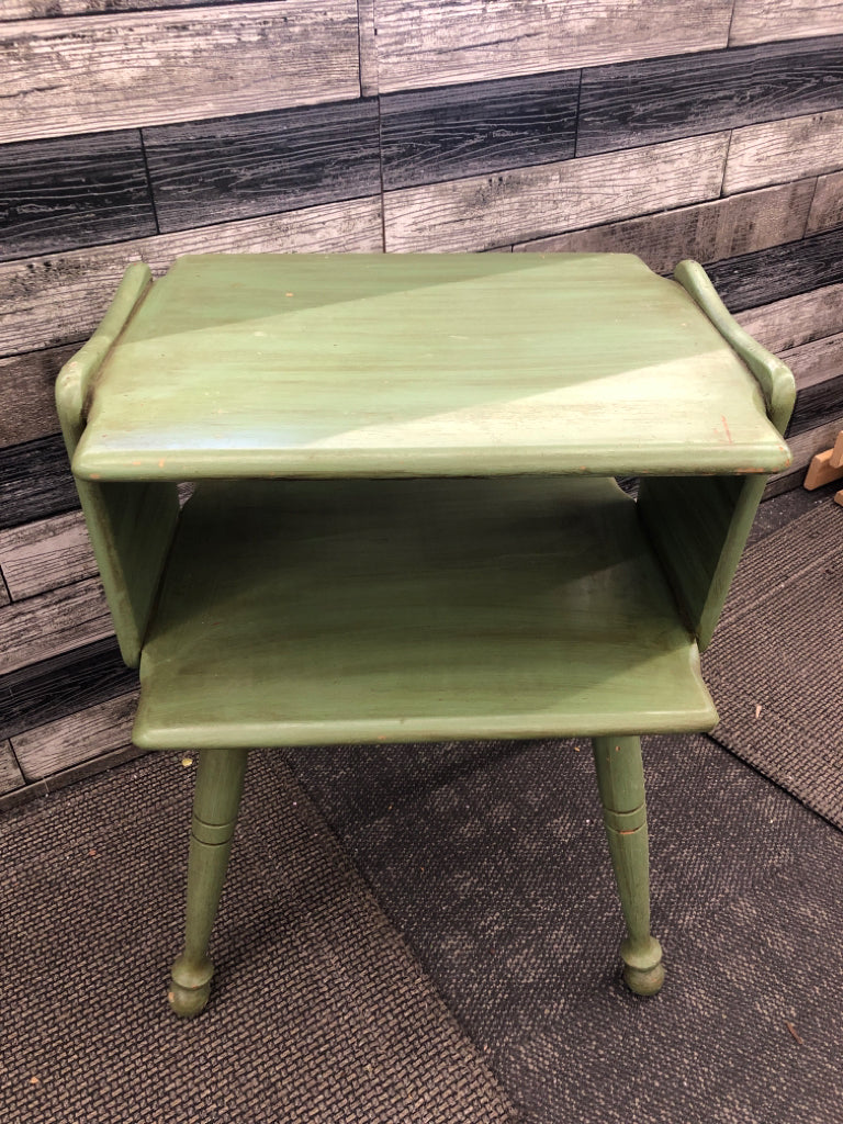 VTG GREEN DISTRESSED TABLE W SHELF.