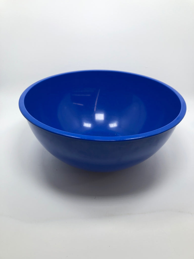 6PC COLORFUL MELAMINE NESTING BOWLS.