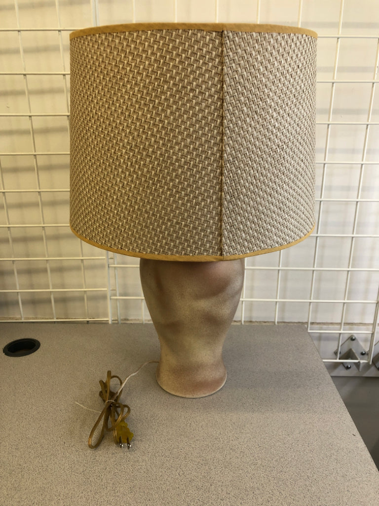 RED AND WHITE OMBRE BASE LAMP W WOVEN SHADE.