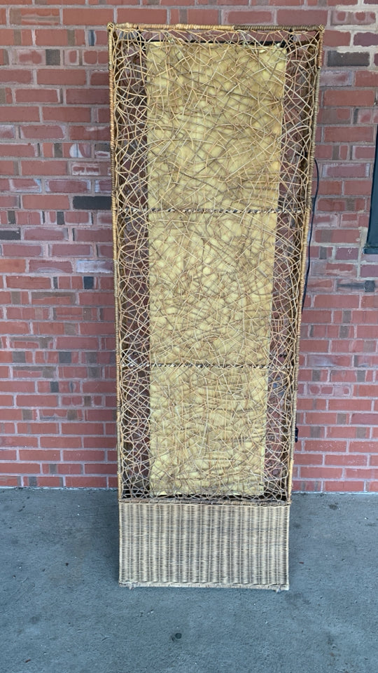 LG STANDING NOODLE RATTAN FLOOR LAMP.