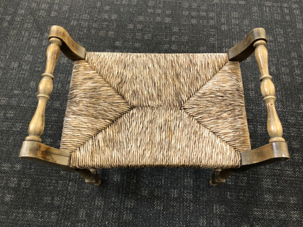 VTG STYLE WOODEN STOOL W/WOVEN SEAT.
