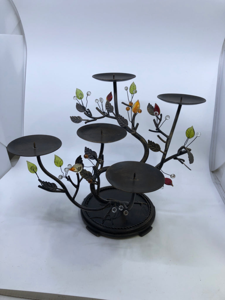 BRONZE METAL W/LEAVES PILLAR CANDLE HOLDER.