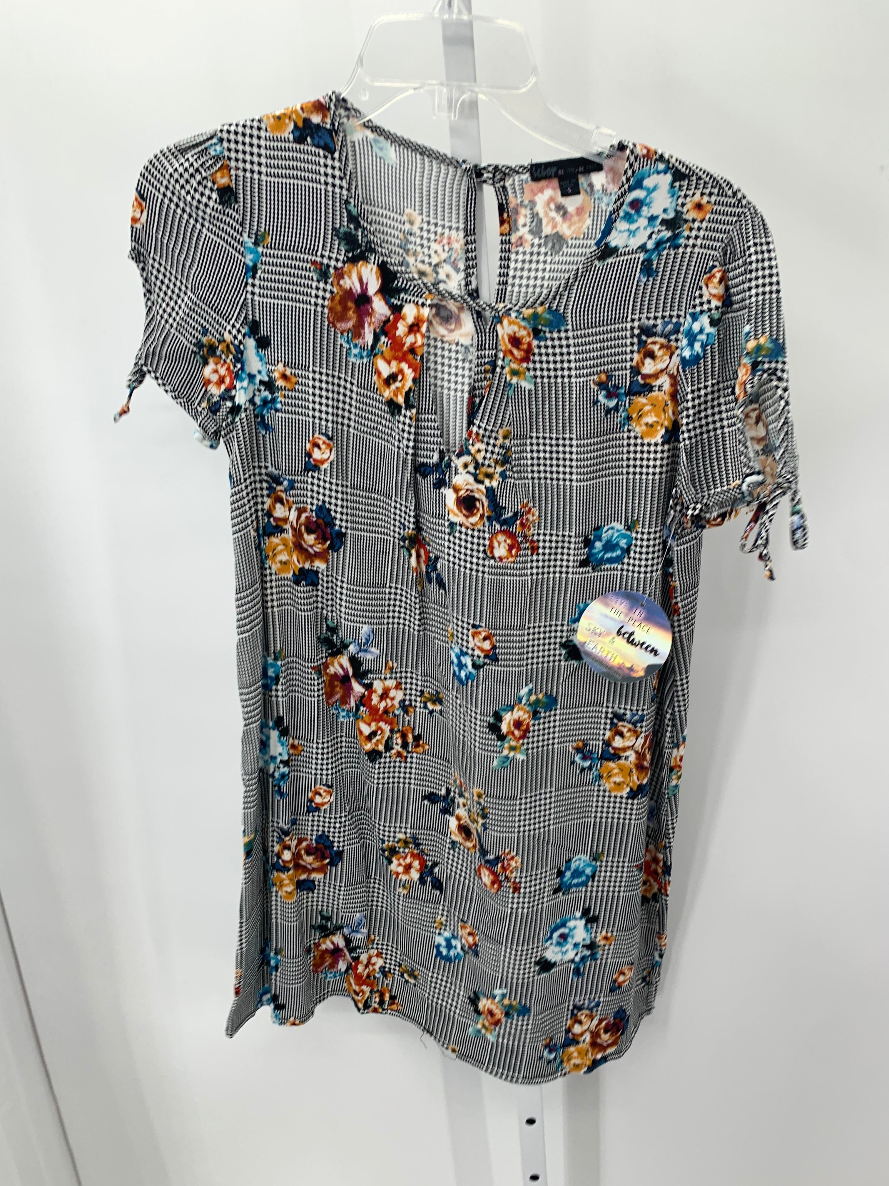 Be Bop Size Small Juniors Short Sleeve Dress