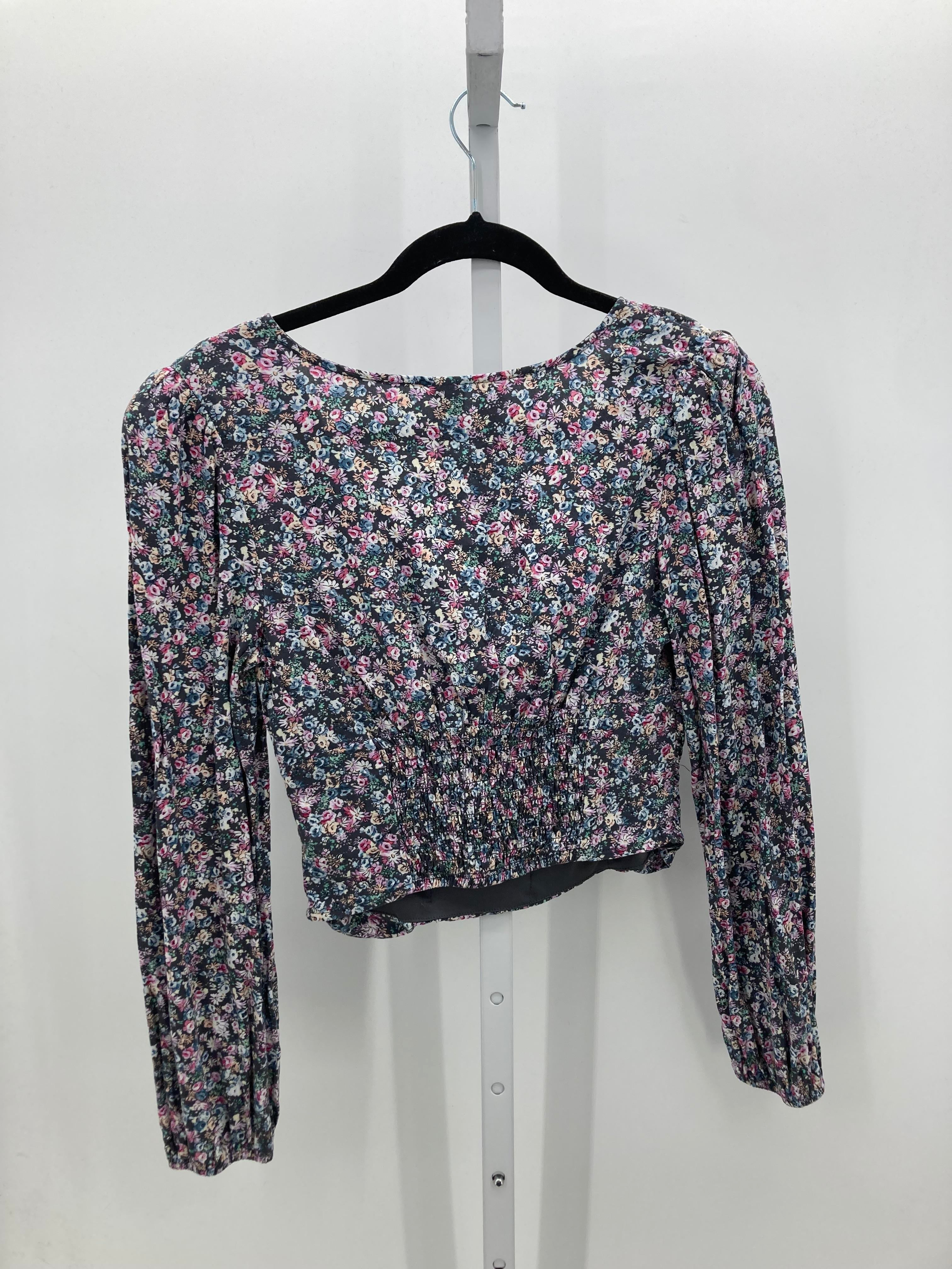 Wild Fable Size Small Juniors Long Sleeve Shirt