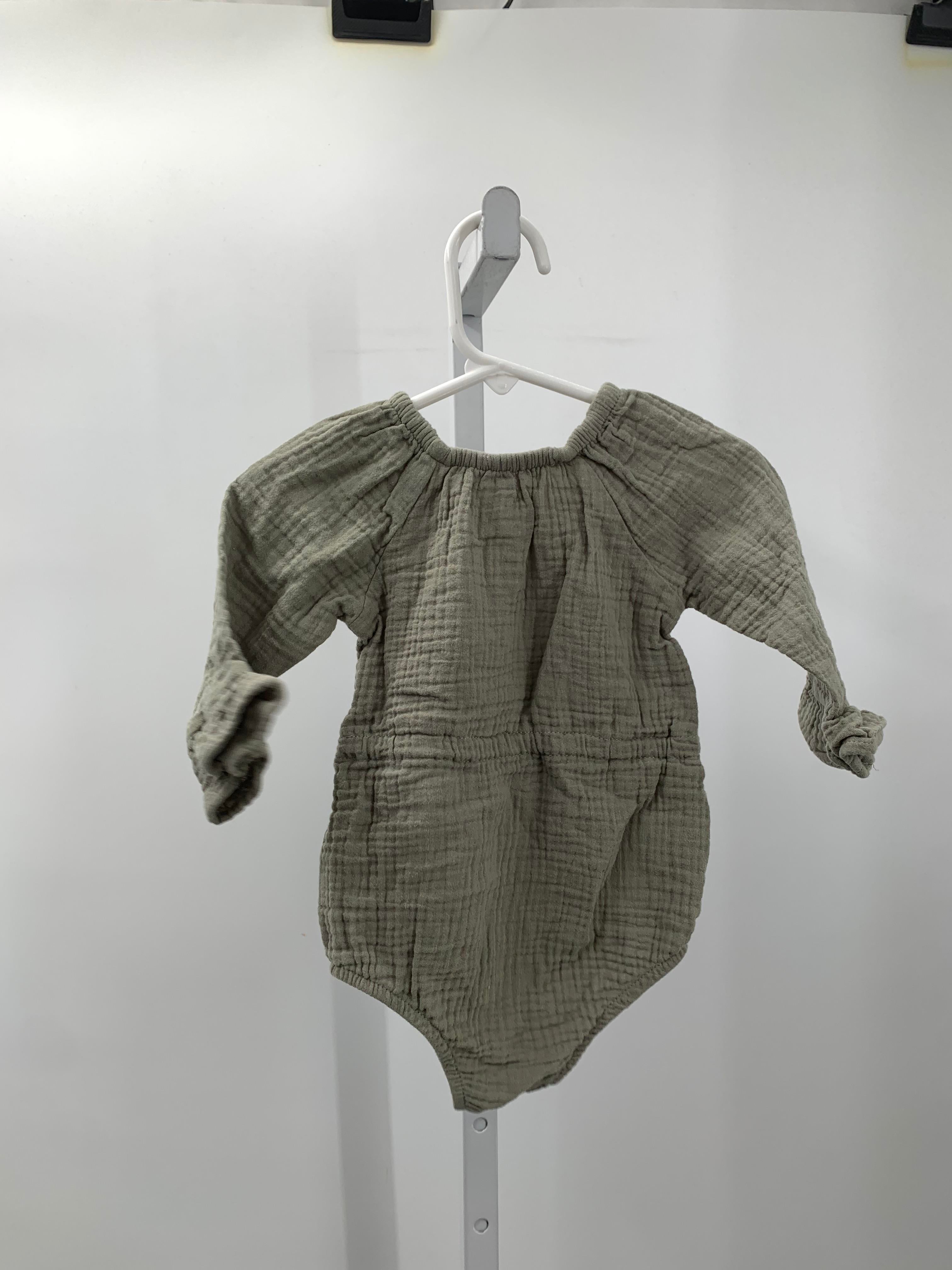 Grayson Size 6-9 mon Girls Long Slv. Romper