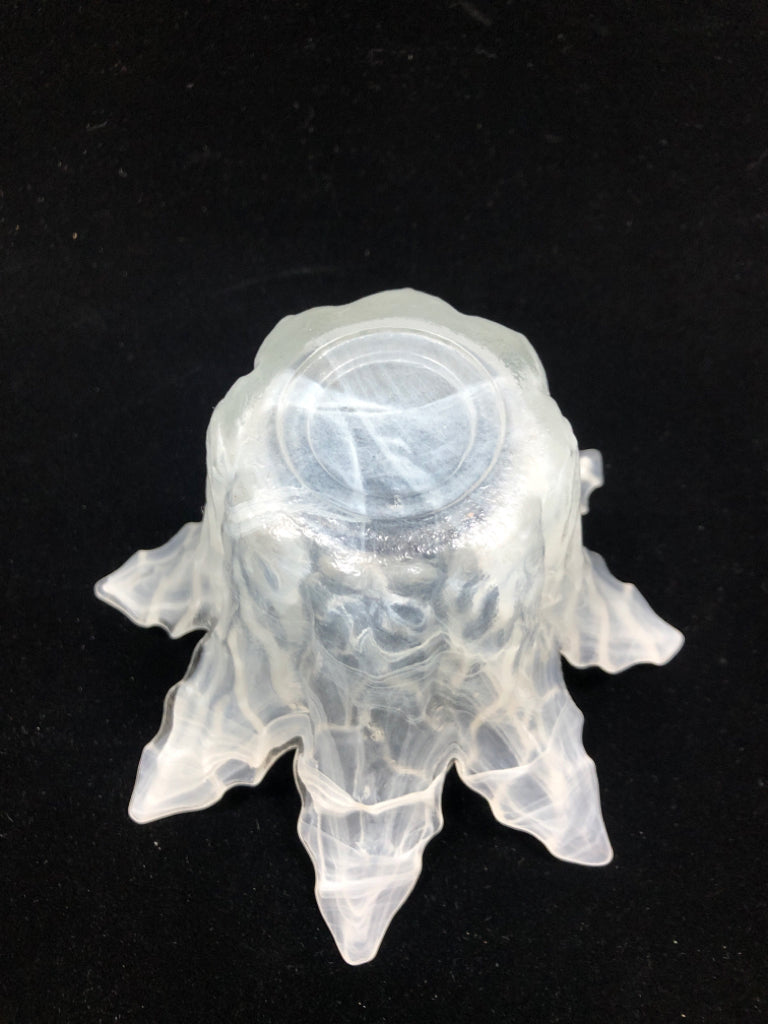 WHITE/CLEAR GLASS PETAL DISH.