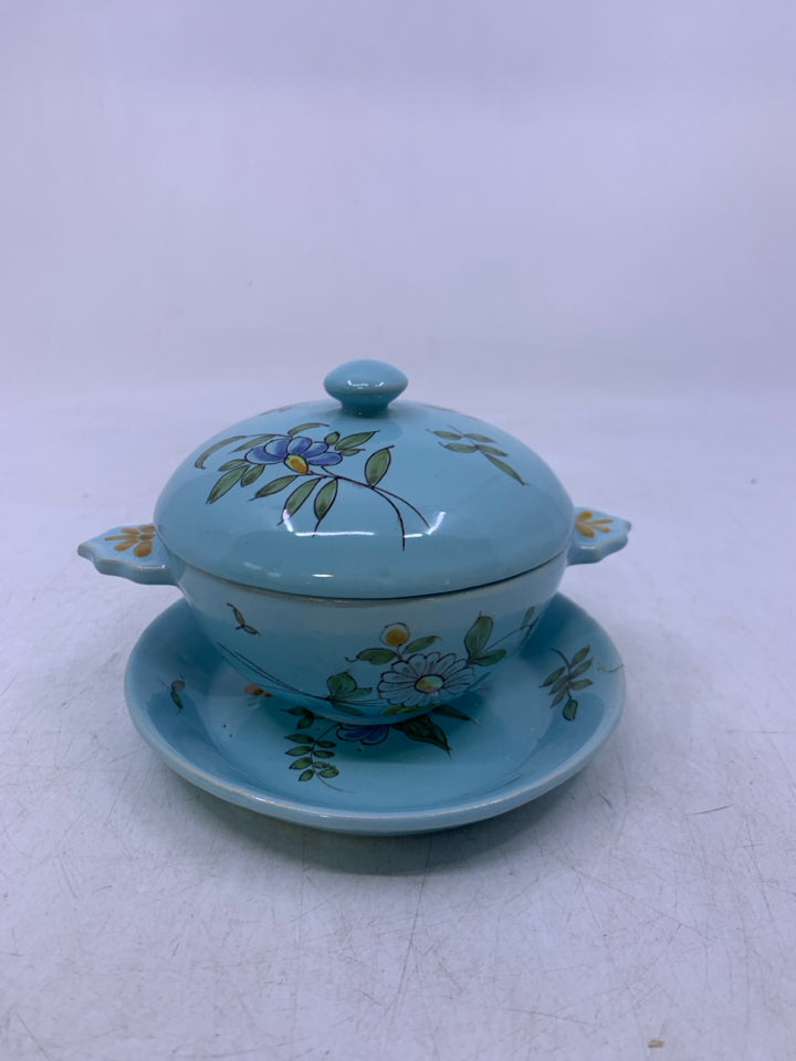 VTG 3 PC LIGHT BLUE CANISTER W/ DRIP PLATE FLORAL.