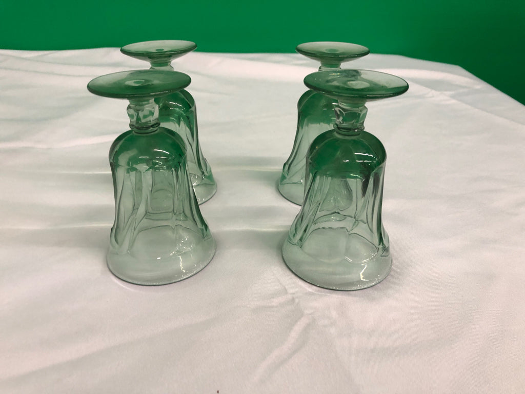 4 GREEN GLASS SMALL SUNDAE CUPS.