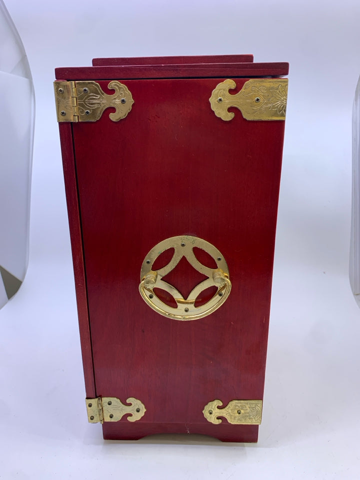 CHERRY WOOD ASIAN STYLE JEWELRY BOX W/ GOLD METAL DETAILS.
