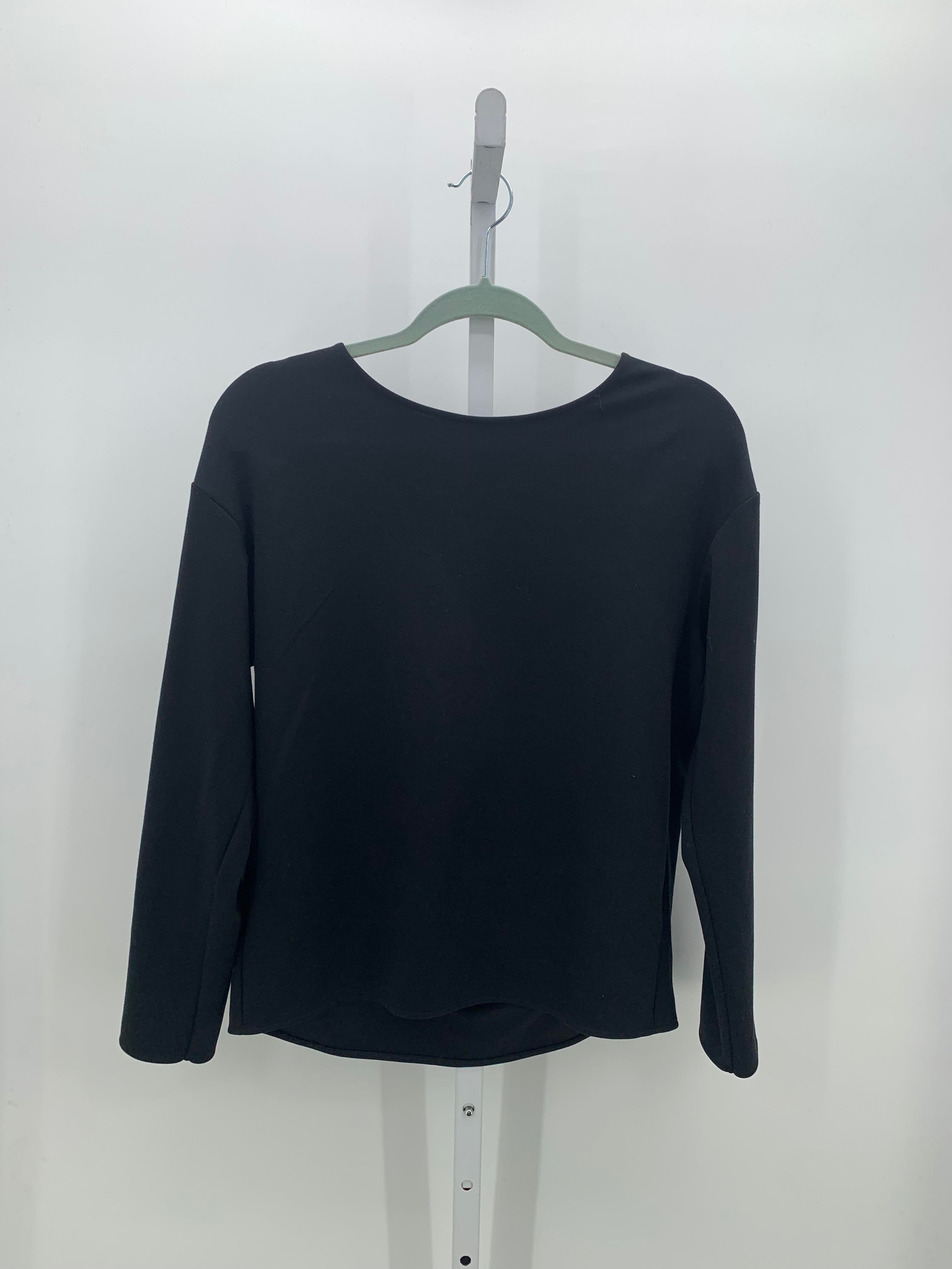 Uniqlo Size Medium Misses Long Sleeve Shirt