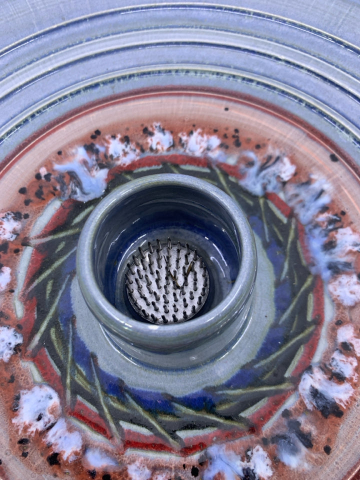 LARGE BLUE W/ RED DETAILS FLOWER FROG VASE.