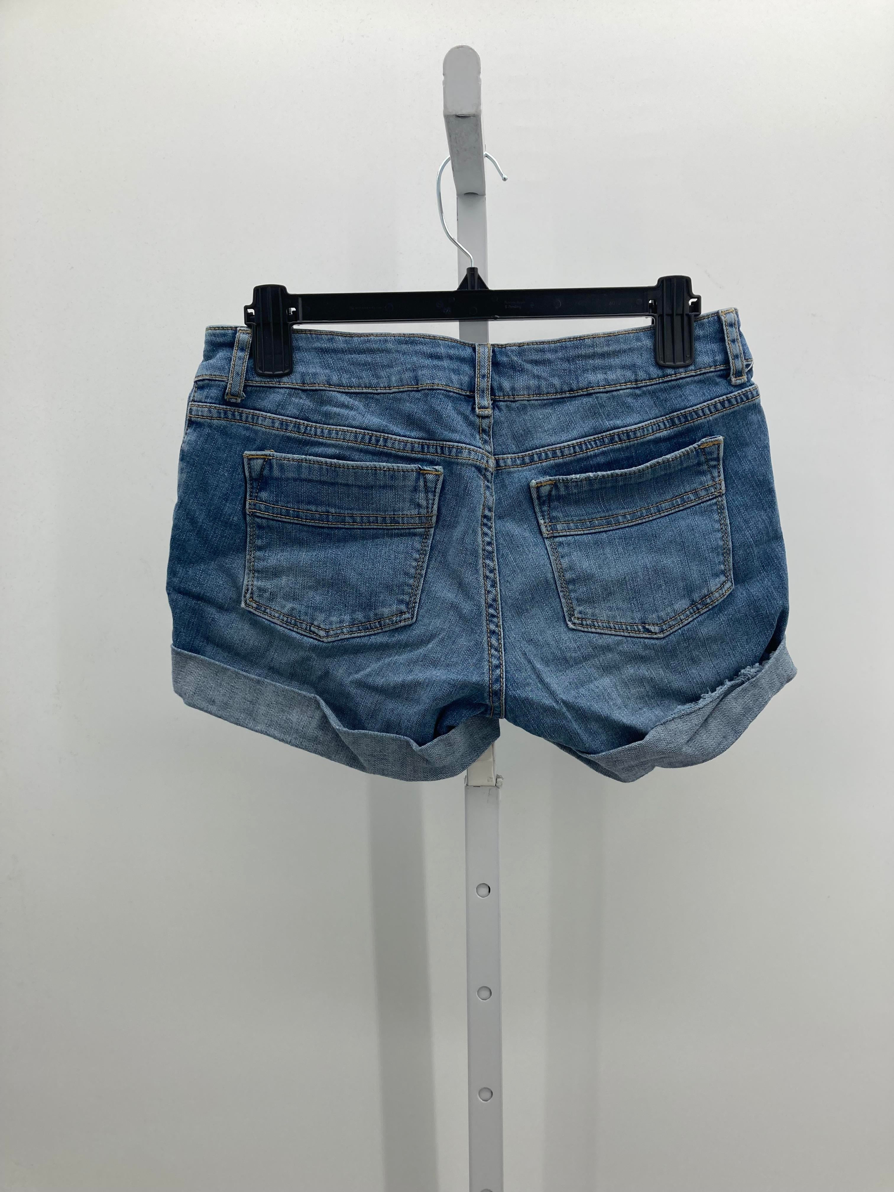 Gap Size 4 Misses Shorts
