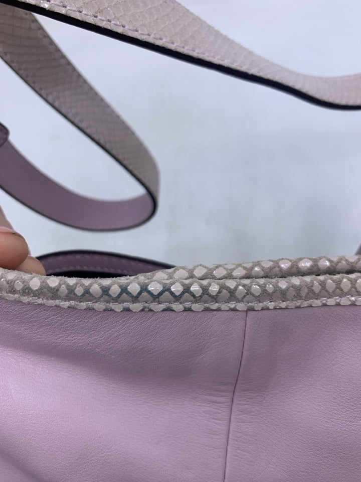 Coach F16533 Penelope Leather Shoulder Bag *Minor Wear/Marks