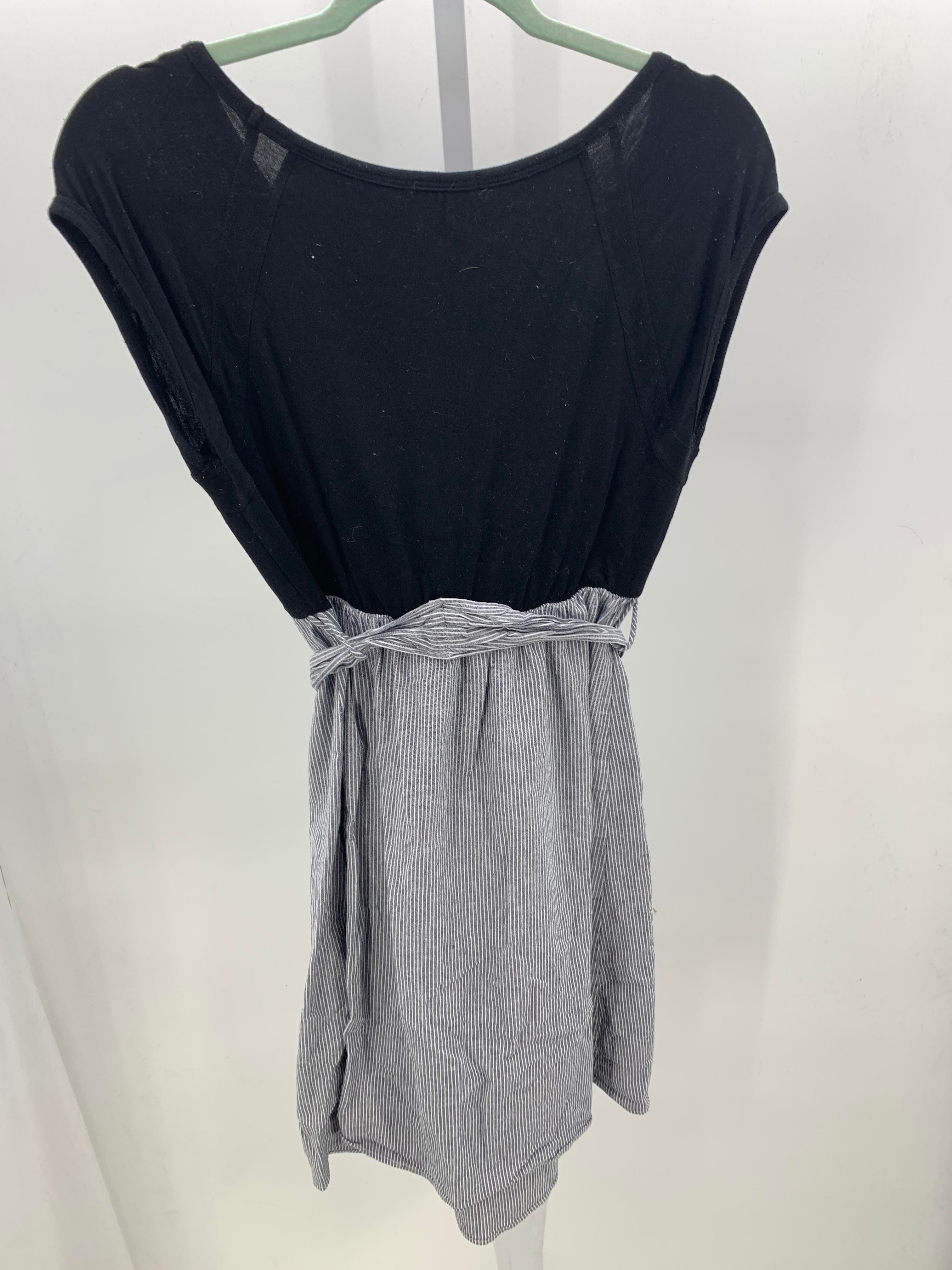 Black Size Large Maternity Sleeveless Dress