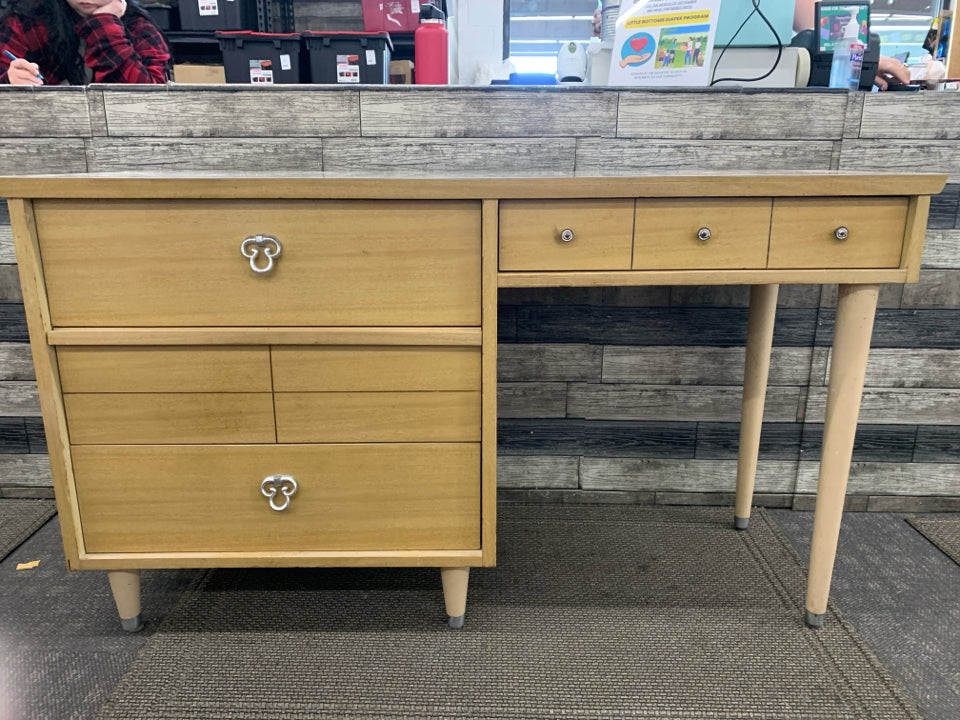 VTG BLONDE DESK W 3 DRAWERS.