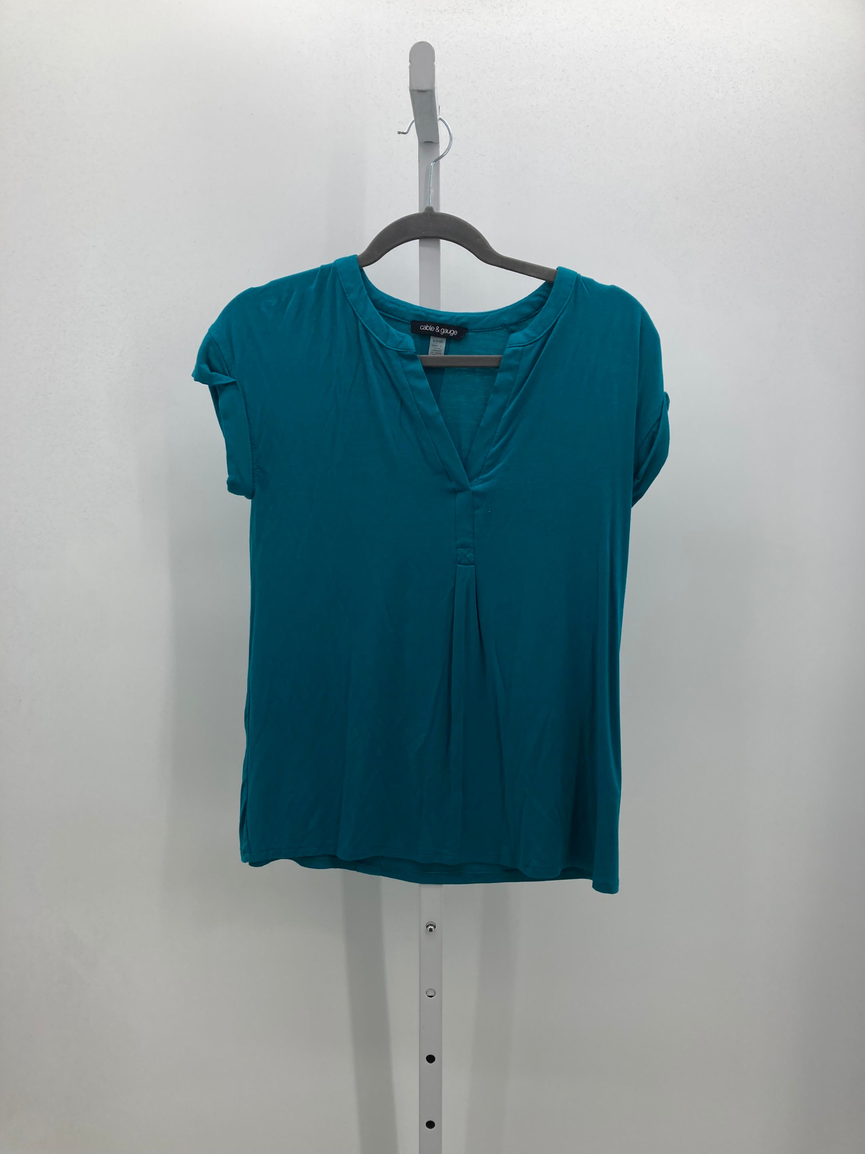 Cable & Gauge Size Small Misses Sleeveless Shirt