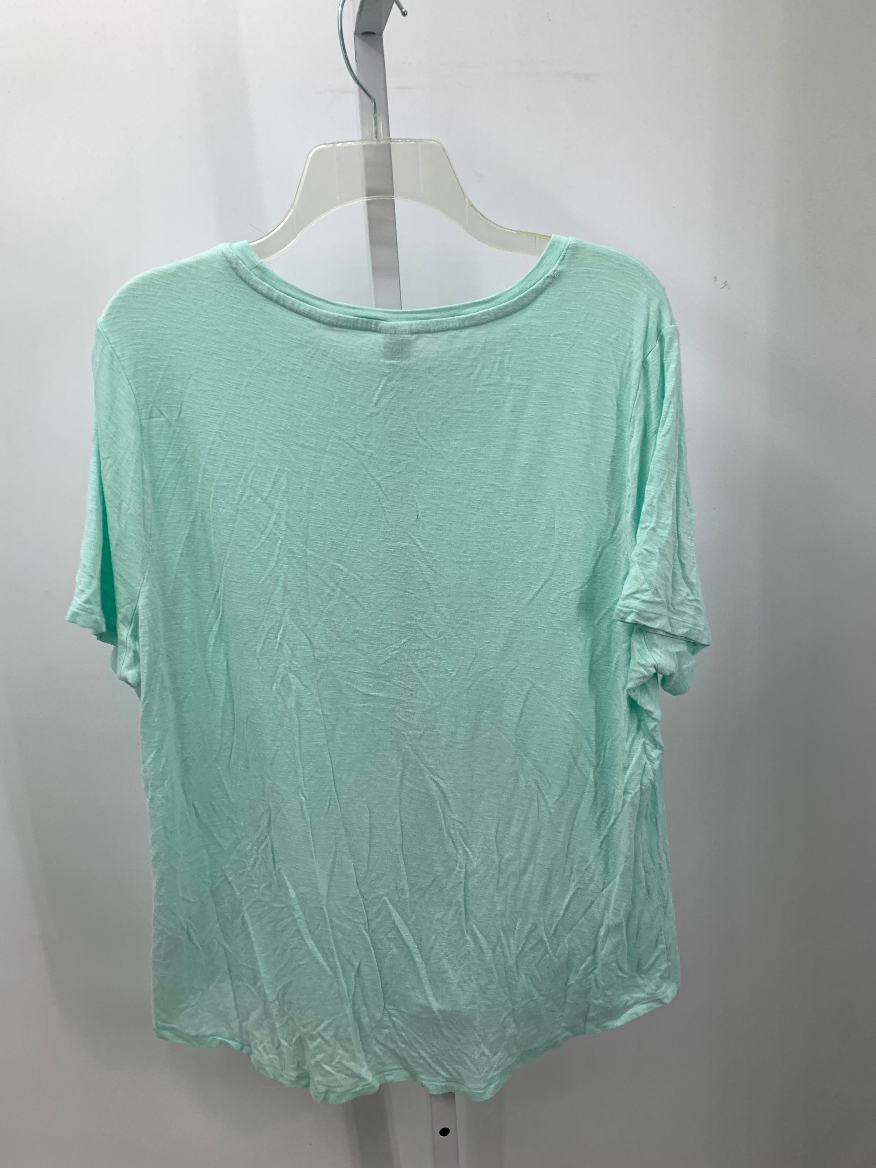 Old Navy Size Extra Large Misses Short Sleeve Shirt