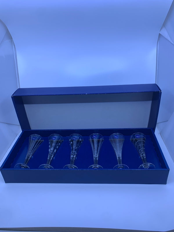 6 MIKASA FOOTED GLASSES IN BOX
