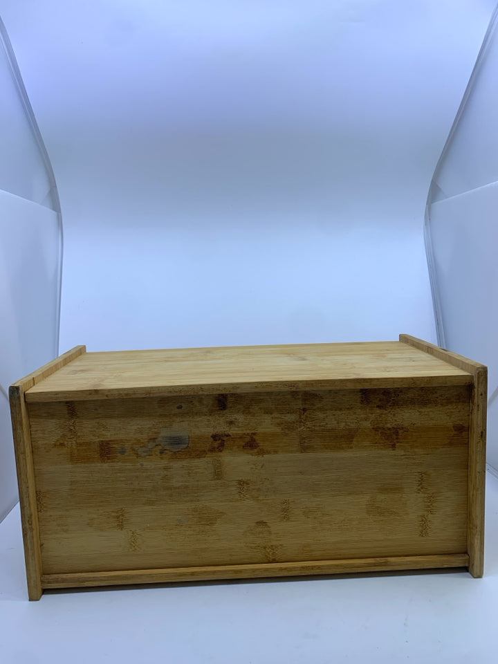 BAMBOO BREAD BOX.