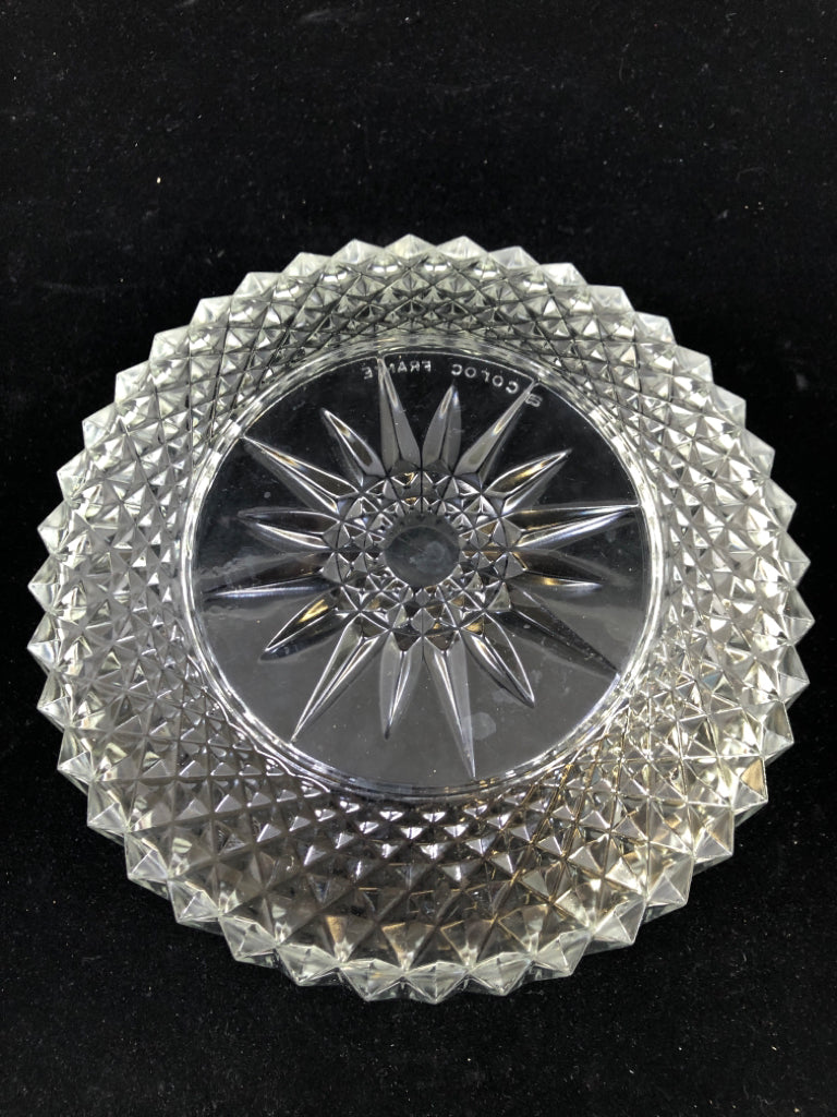 LARGE CLEAR GLASS SUN SERVING BOWL.
