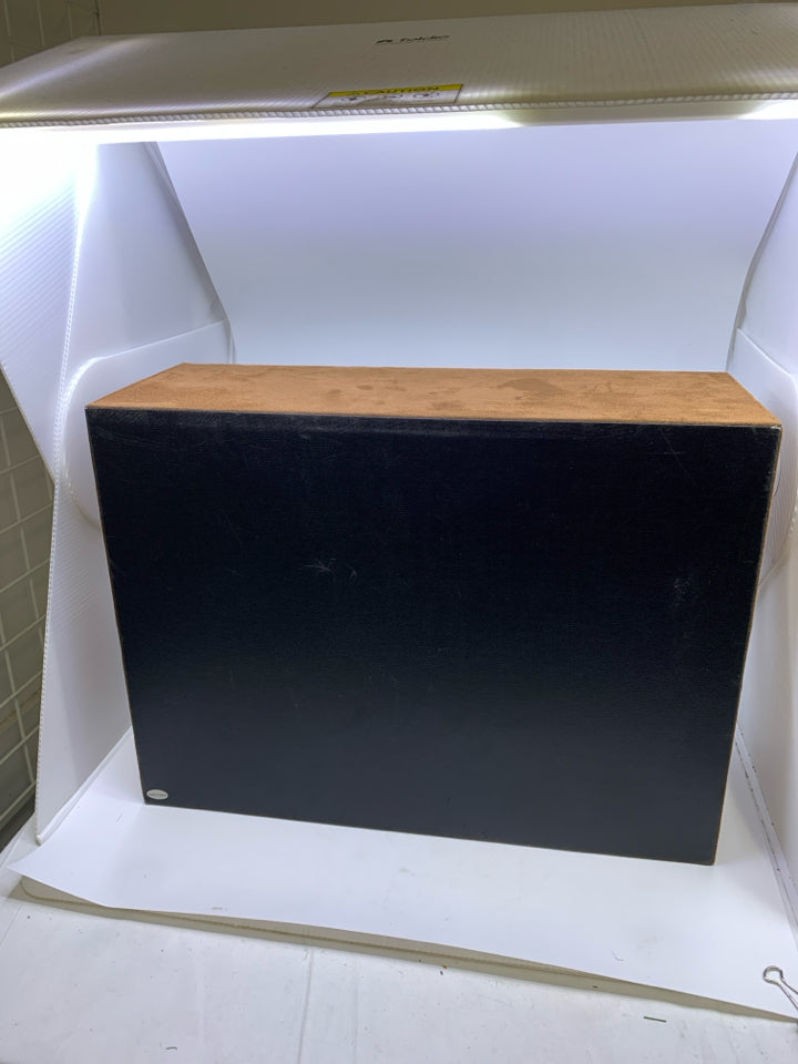 LARGE BROWN SUEDE STORAGE BOX.