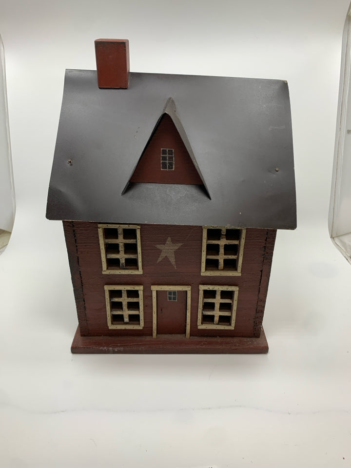 PRIMITIVE WOODEN HOUSE W/METAL ROOF.
