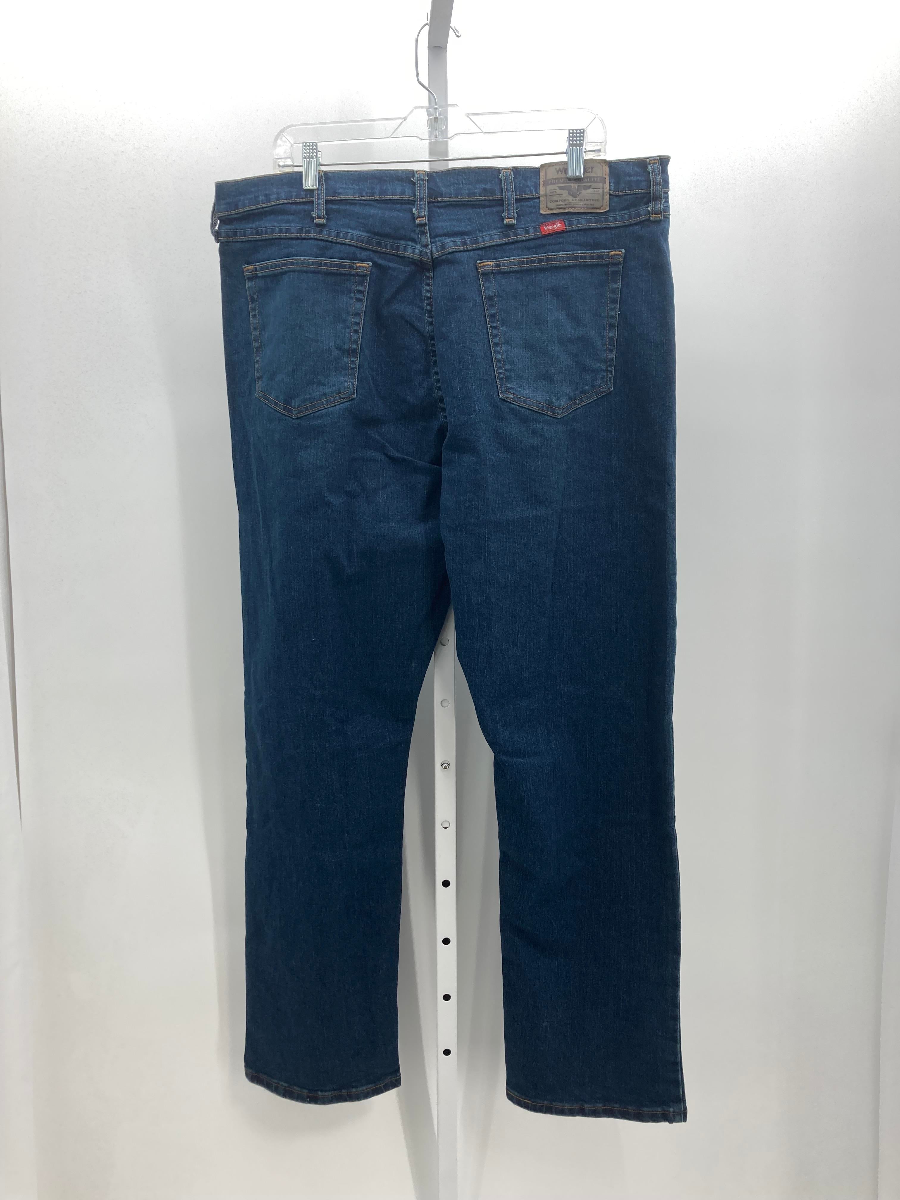 NEW RELAXED FIT