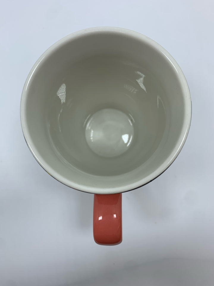 GREY/PINK NURSE MUG.