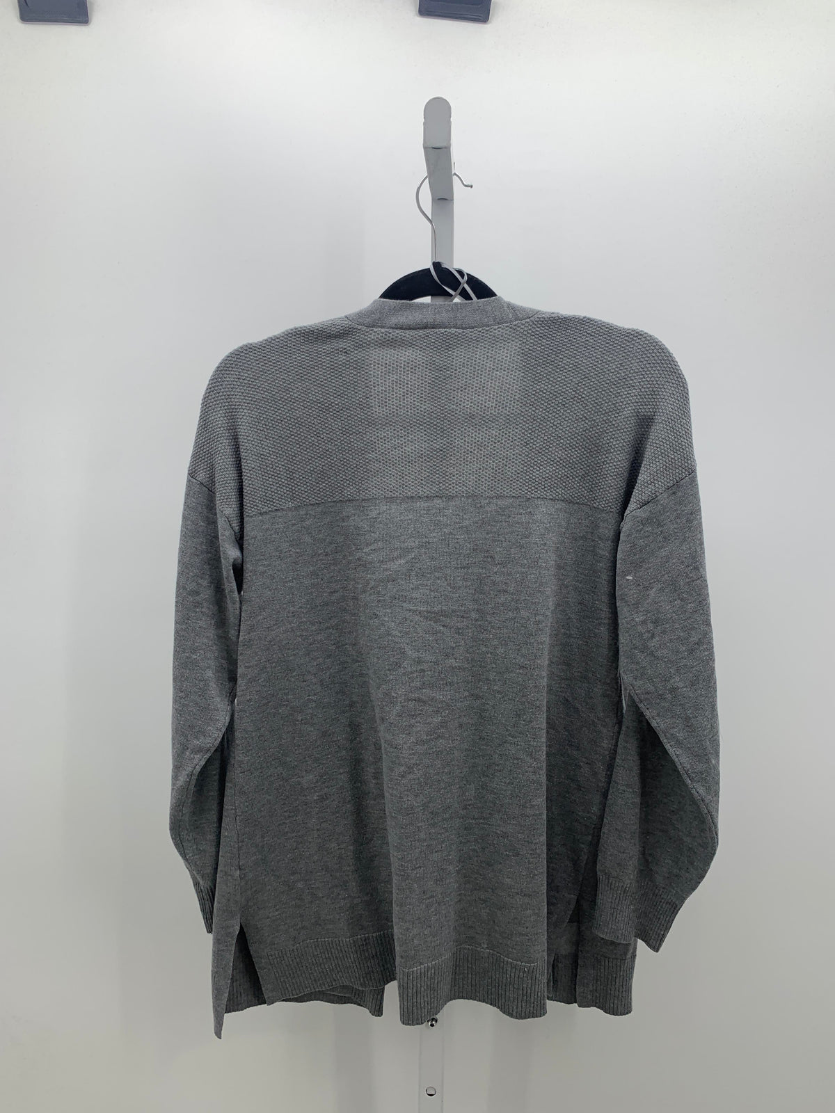Time and Tru Size Medium Misses Cardigan