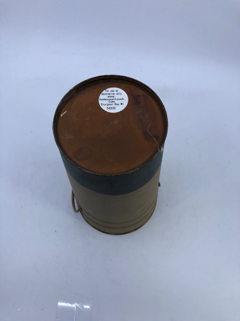 METAL TAN VASE W/ RED PAINTED HOUSE PRIMITIVE.