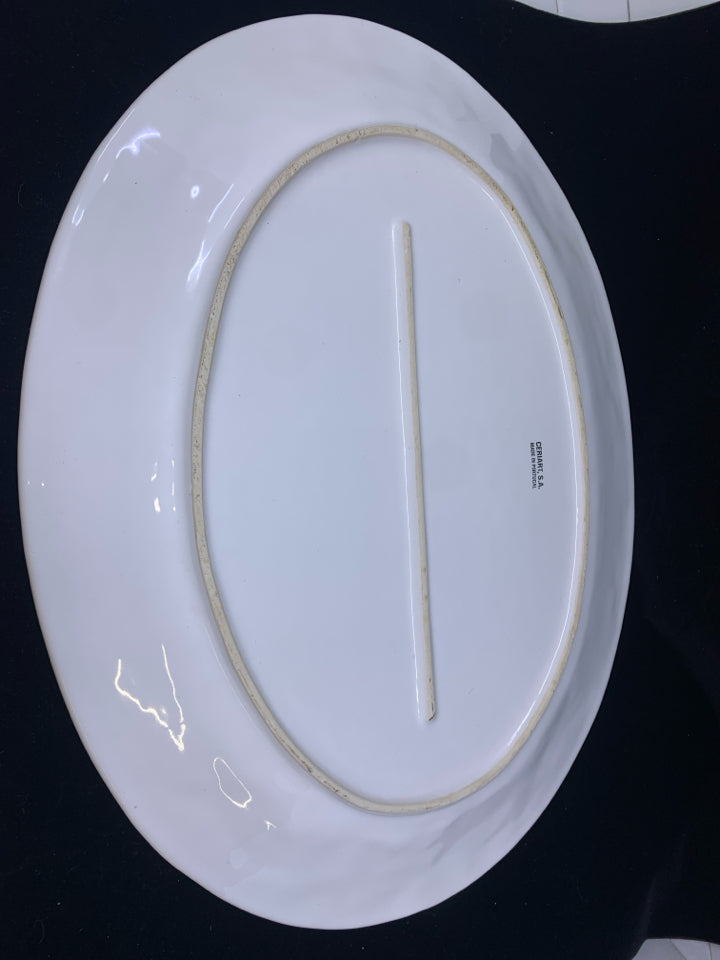 WHITE OVAL EMBOSSED BOW PLATTER.