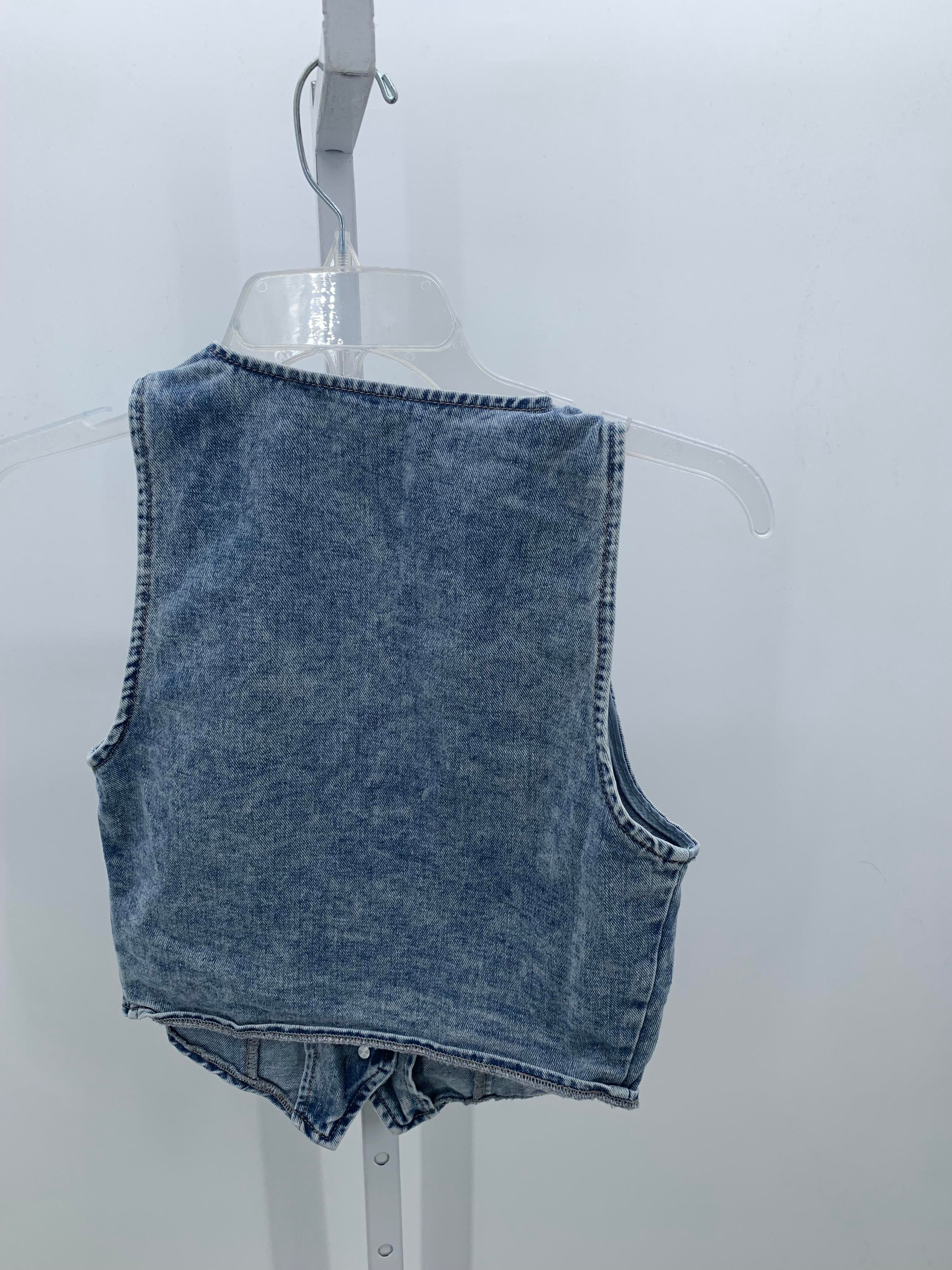 Size Small Juniors Vest